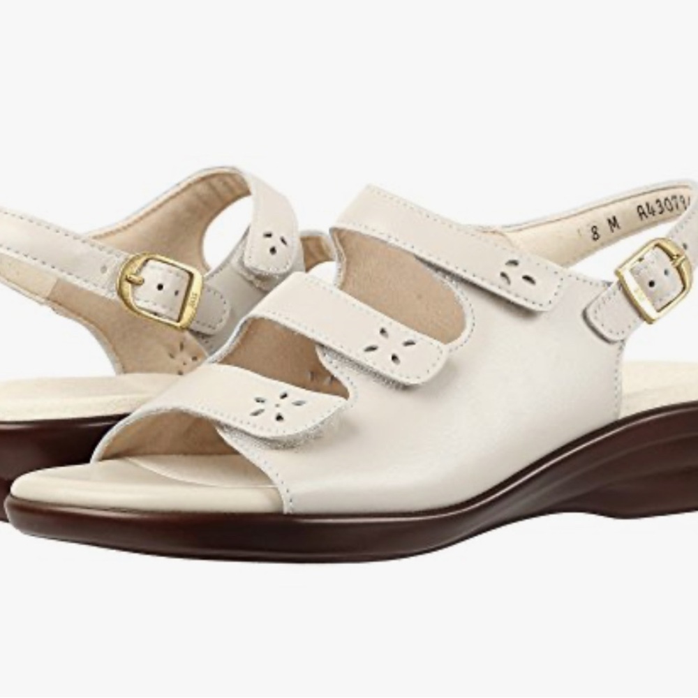 Sas Quattro sandals Women's Cream bone 10.5 narrow leather